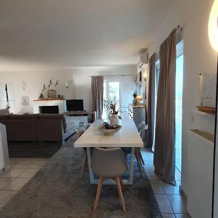 με υπέροχη θέα Porto Cheli Luxury Kounoupisea * Aghios Emilianos (Peloponnese)